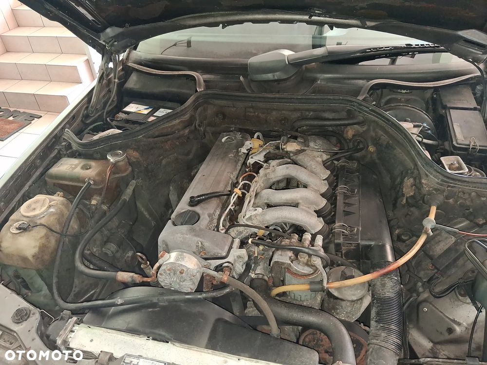 Mercedes-Benz W124 (1984-1993) - 11