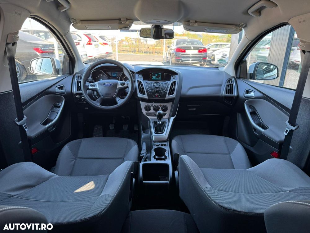 Ford Focus 1.6 TDCi ECOnetic 88g Start-Stopp-Sy Titanium - 12