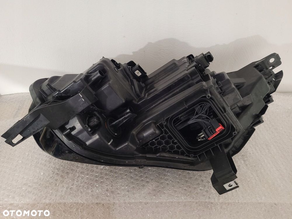 Renault Scenic IV lampa przod prawa full led czarny srodek - 8