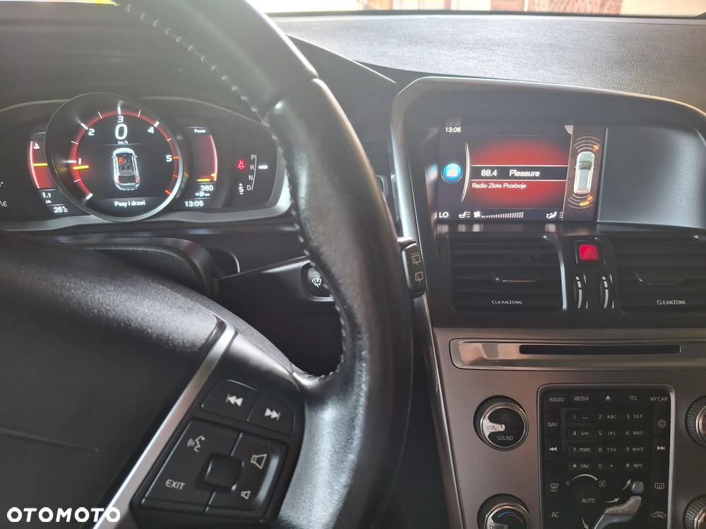 Volvo XC 60 D3 Drive-E Momentum - 37