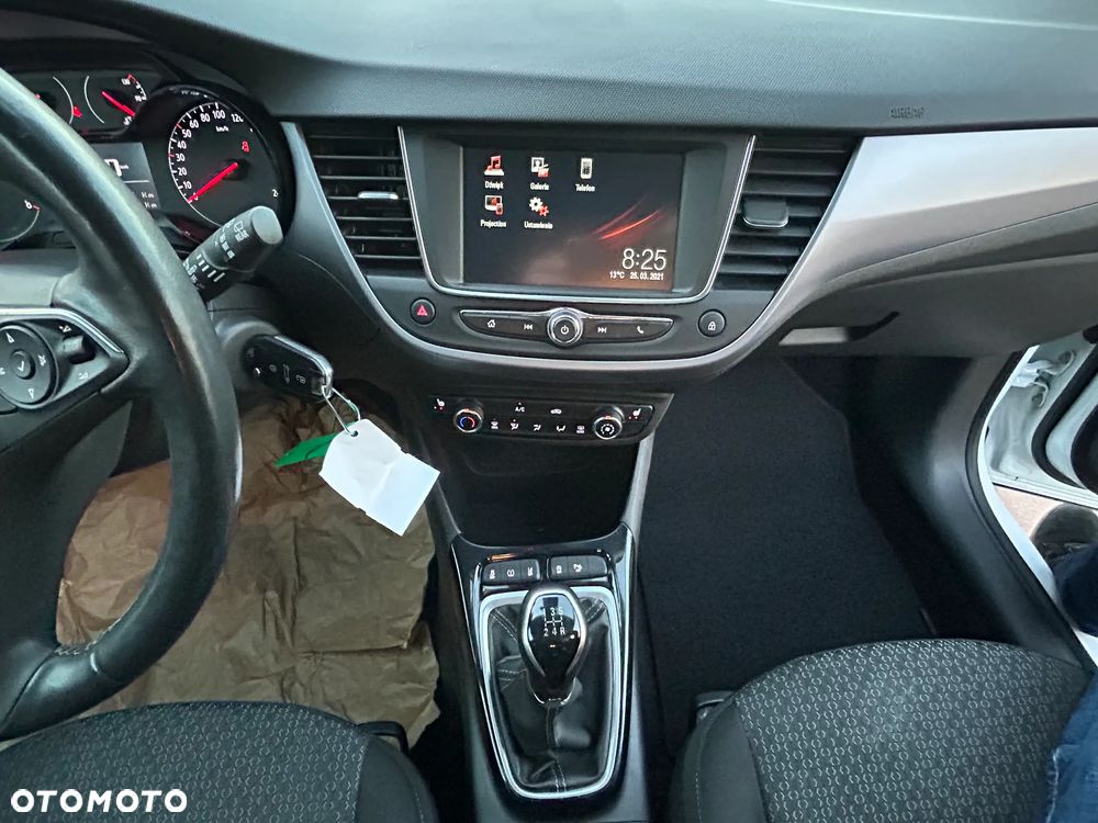 Opel Crossland X 1.2 Start/Stop Innovation - 13