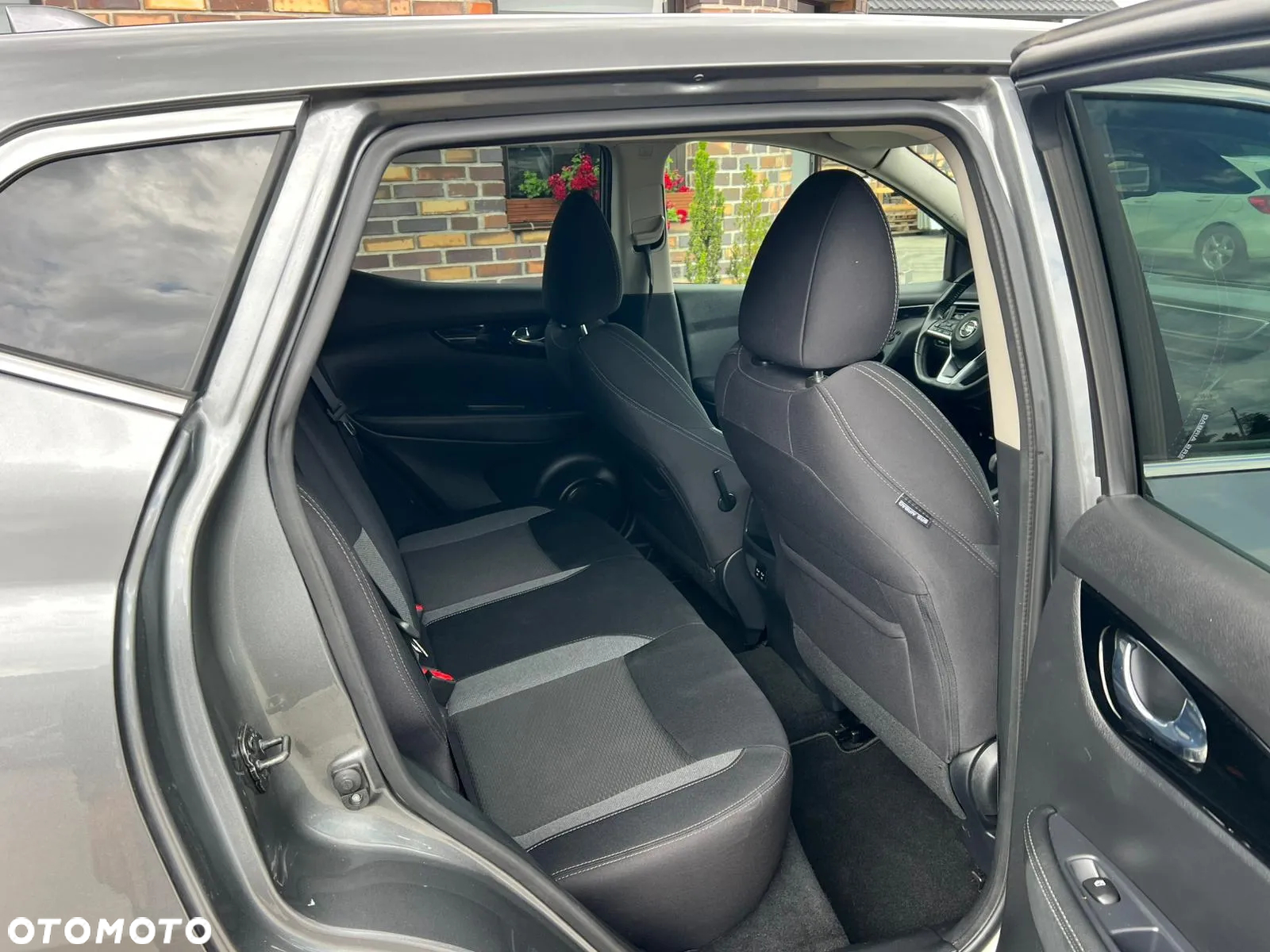 Nissan Qashqai 1.5 dCi Tekna - 10