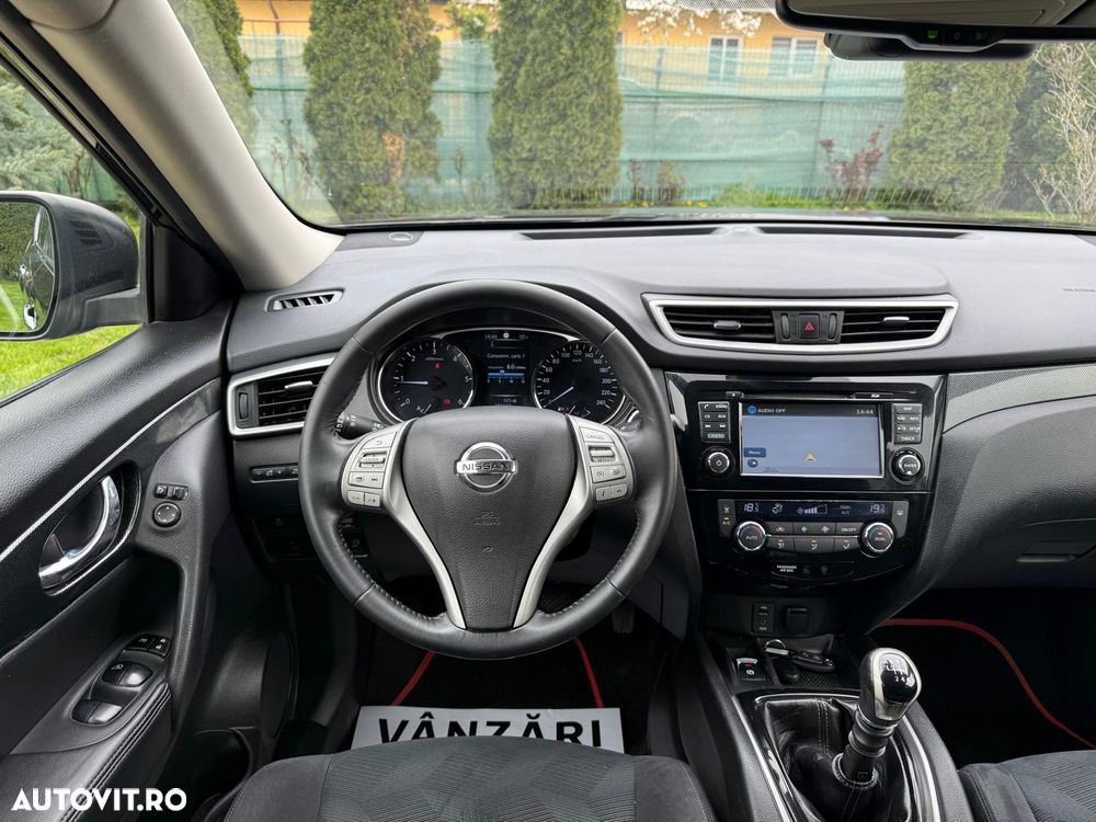 Nissan X-Trail 1.6 dCi N-Connecta - 11