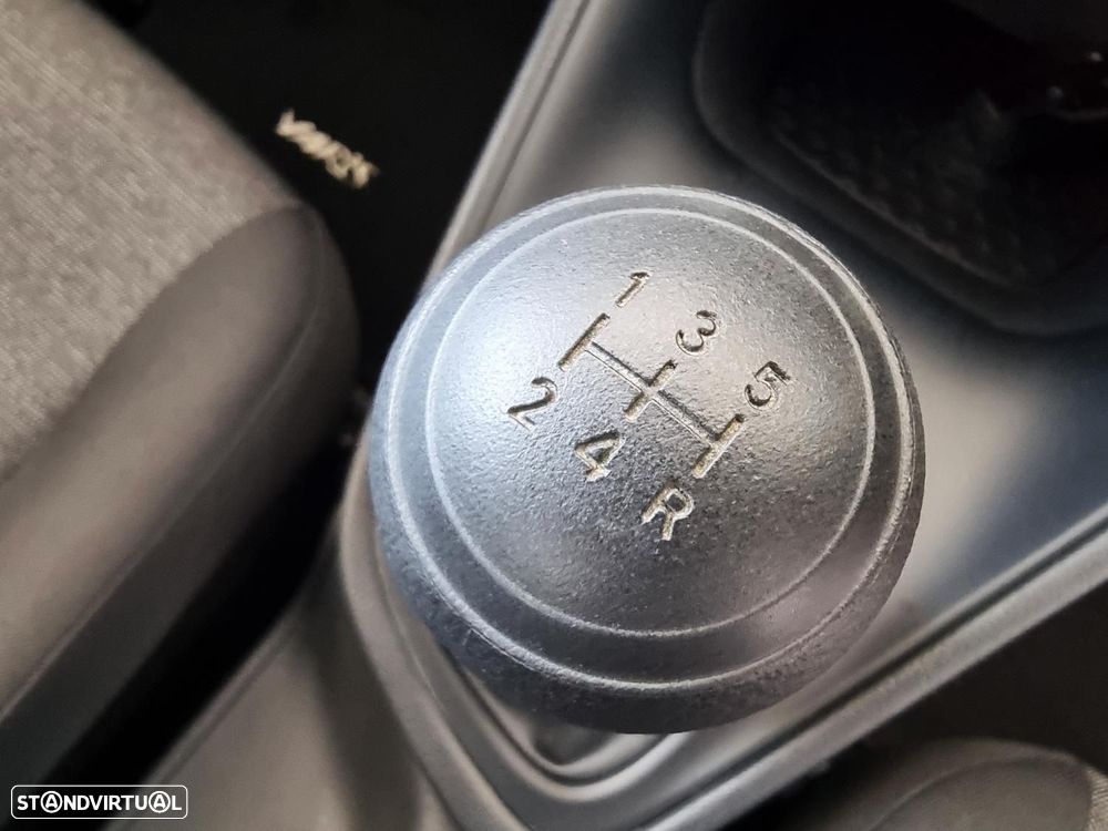 Toyota Yaris 1.0 VVT-i Comfort - 35