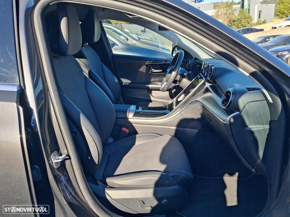 Mercedes-Benz C 220 d Avantgarde - 12