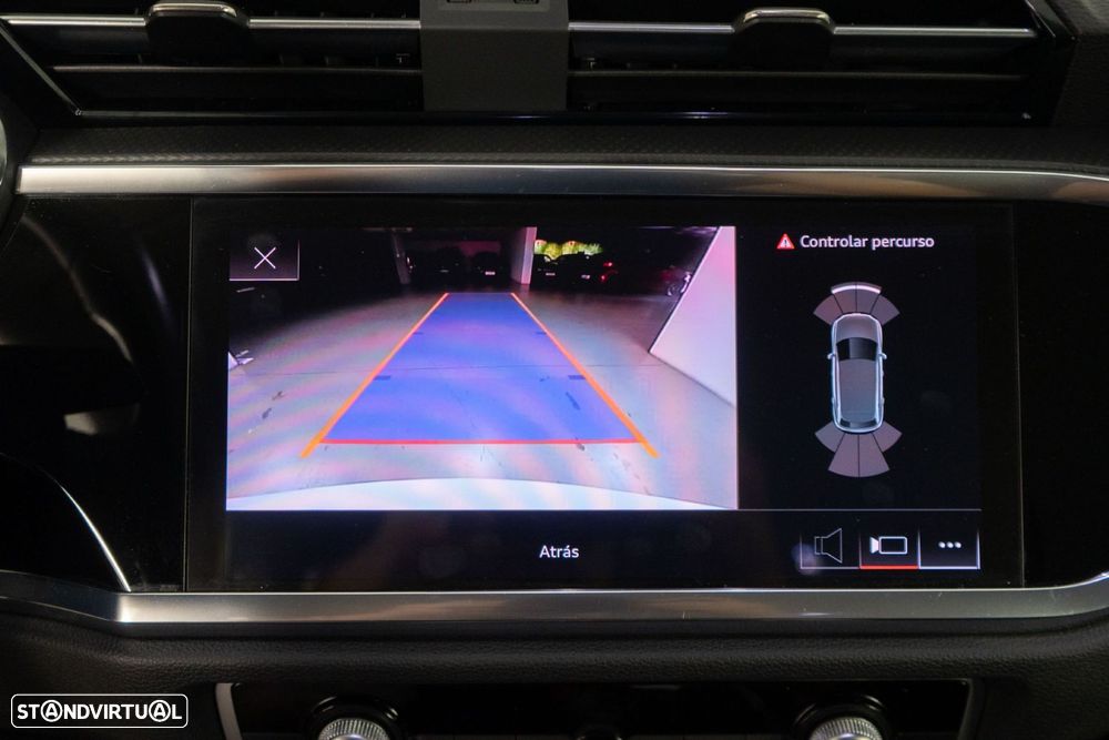 Audi Q3 45 TFSIe S tronic - 23