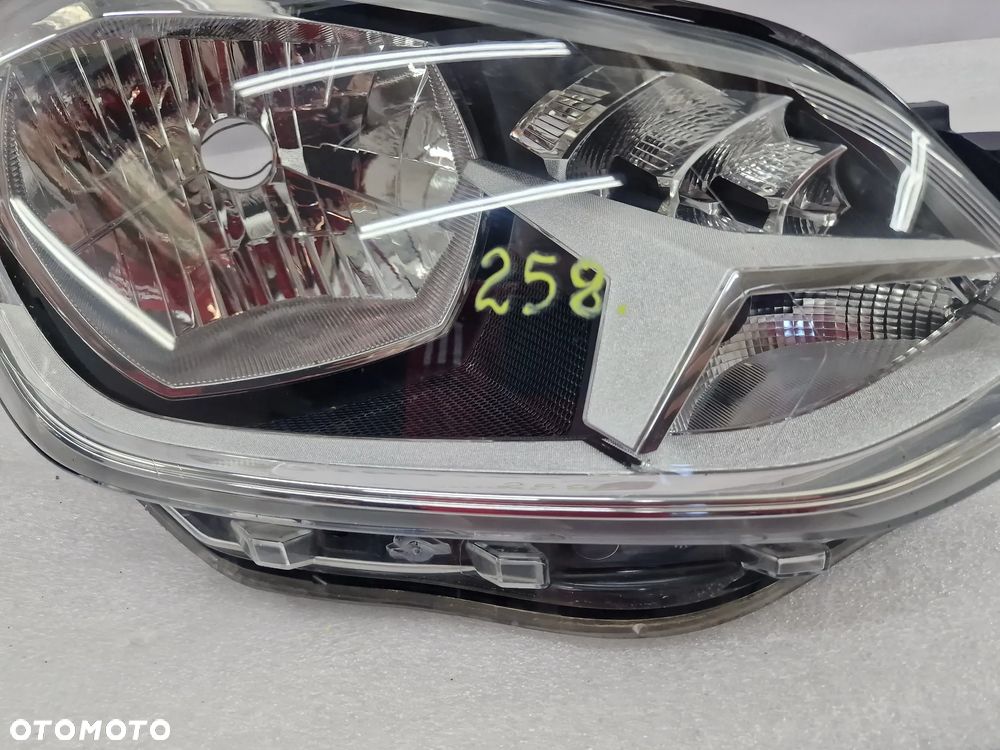 VW UP LIFT 17- PRAWA LED LAMPA PRZEDNIA PRZÓD , NR 1S1941016AA / 1EL012644-02 , NR AUKCJI LA258 - 4
