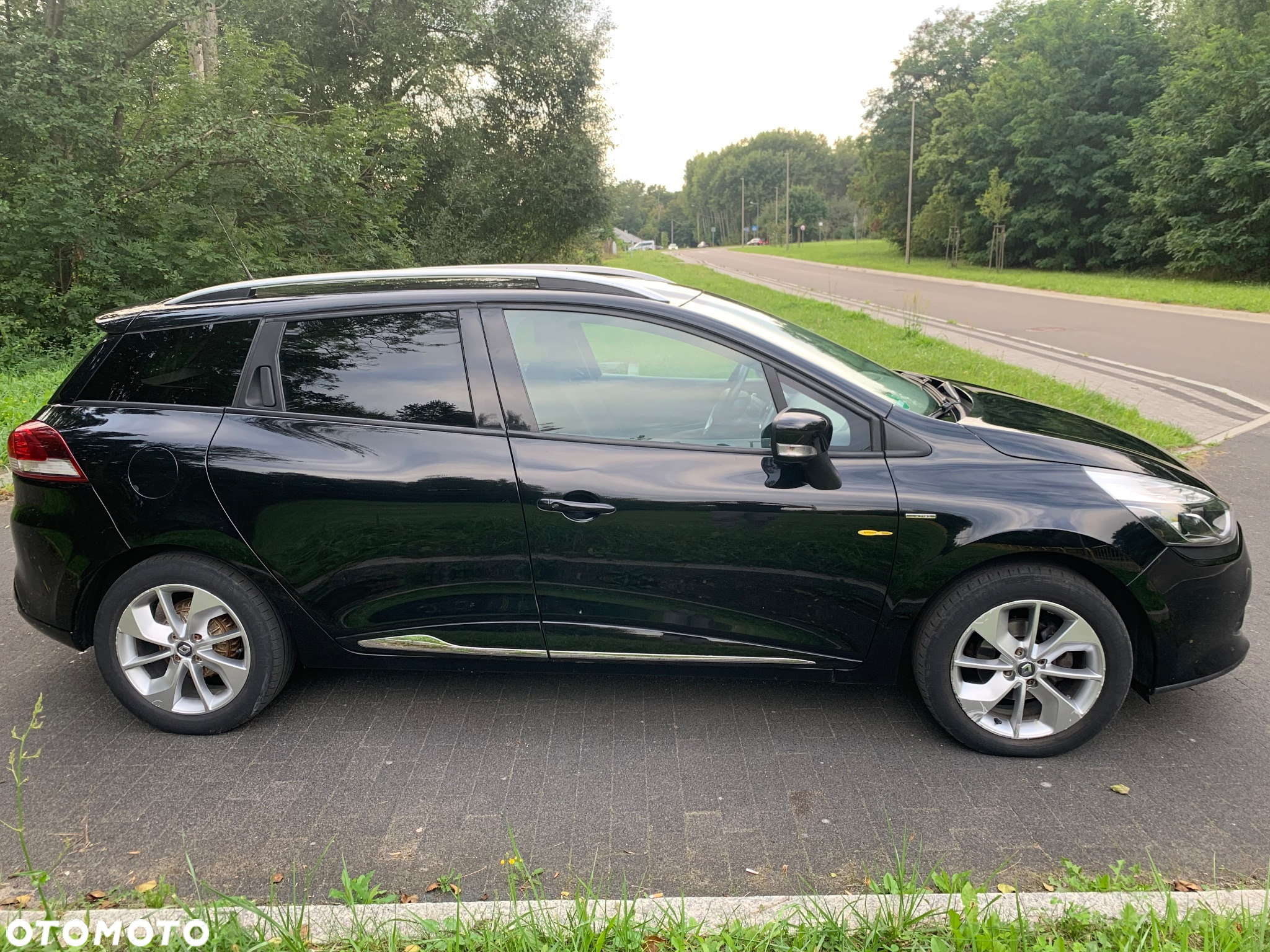 Renault Clio 1.5 dCi Limited - 10