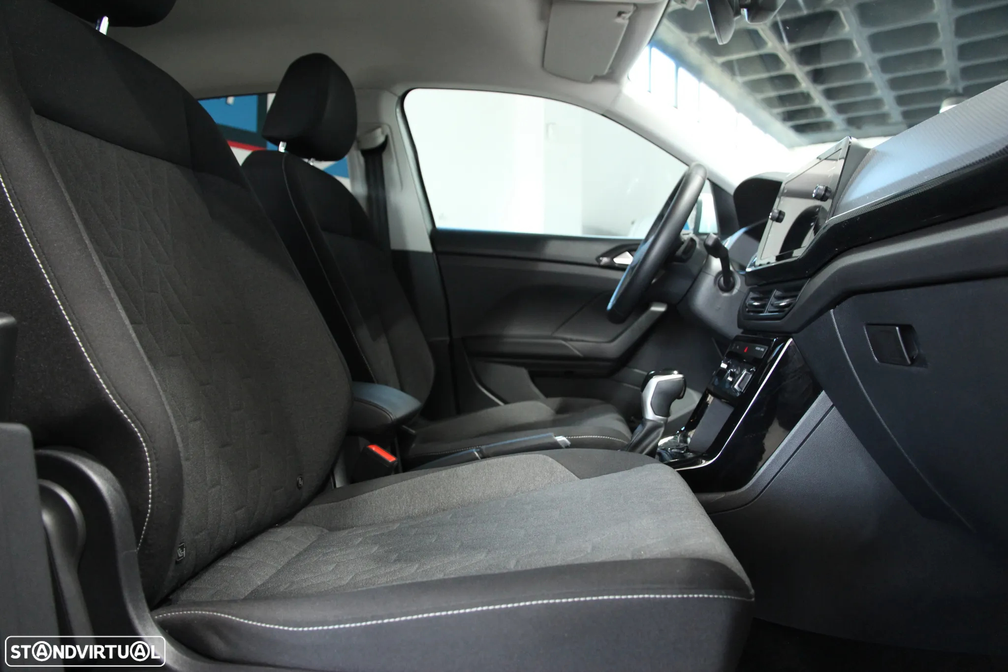 VW T-Cross 1.0 TSI Urban DSG - 7