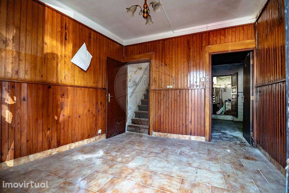 Moradia T1 para venda - Grande imagem: 2/8