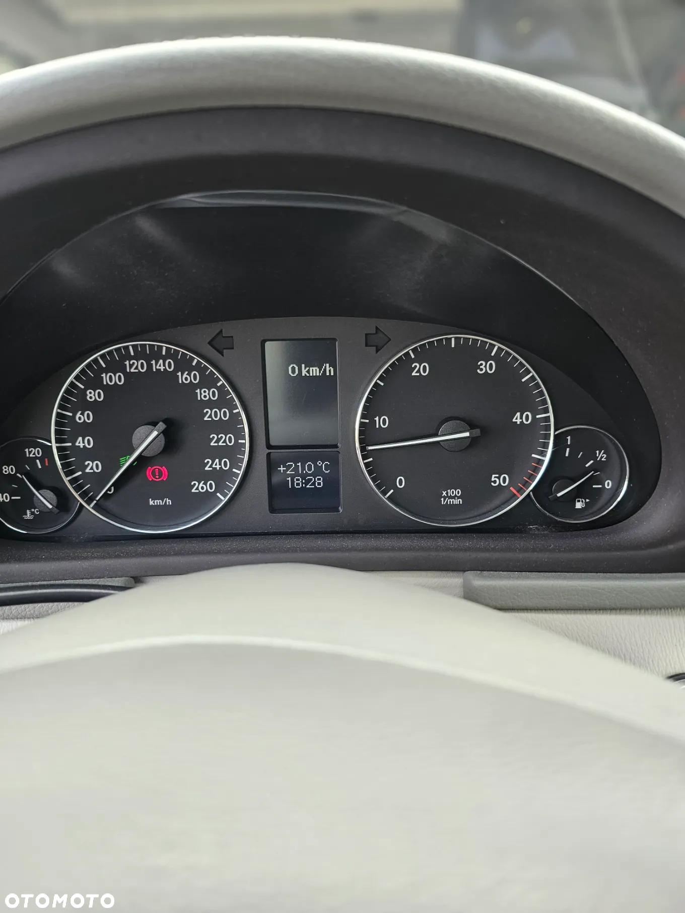 Mercedes-Benz Klasa C 270 T CDI Elegance - 13