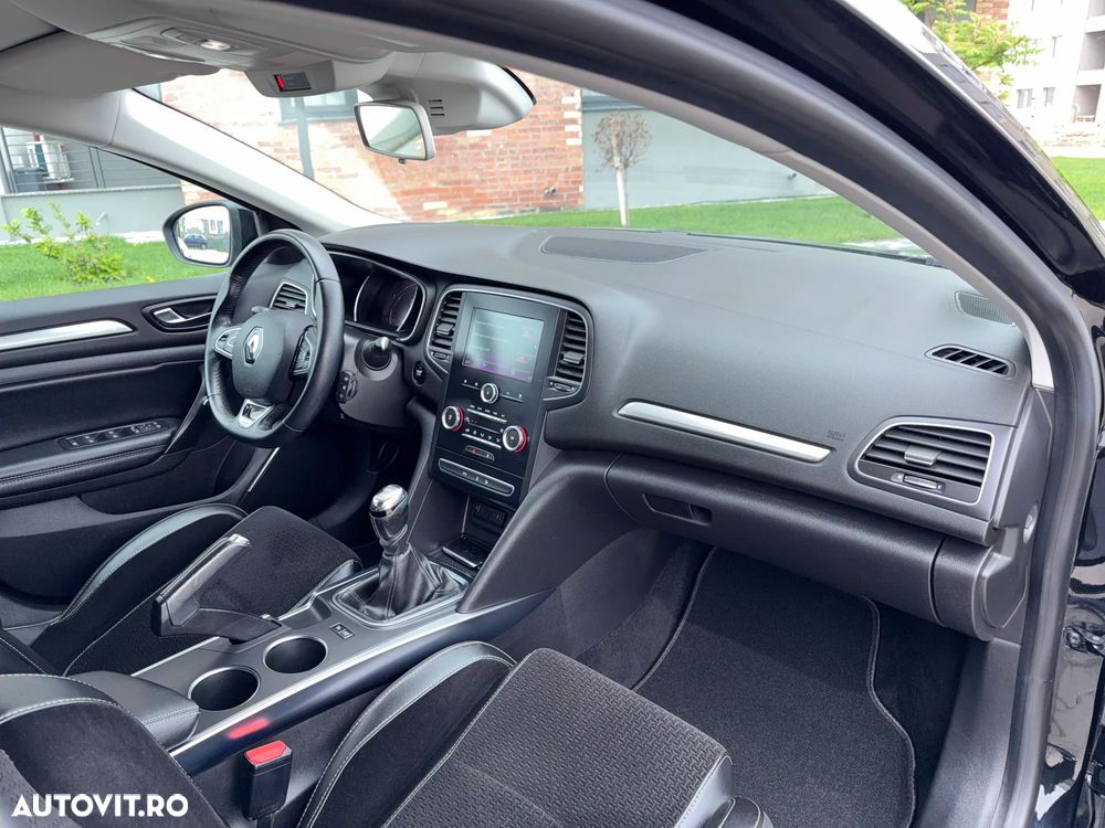 Renault Megane - 12