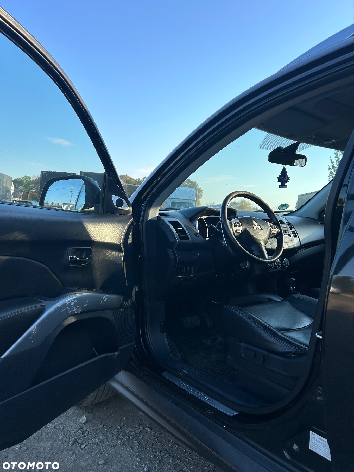 Mitsubishi Outlander 2.4 4WD CVT Intense - 10
