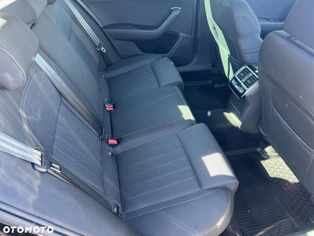 Skoda Superb 2.0 TDI SCR Style DSG - 13