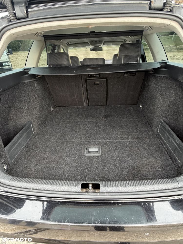 Volkswagen Passat - 8