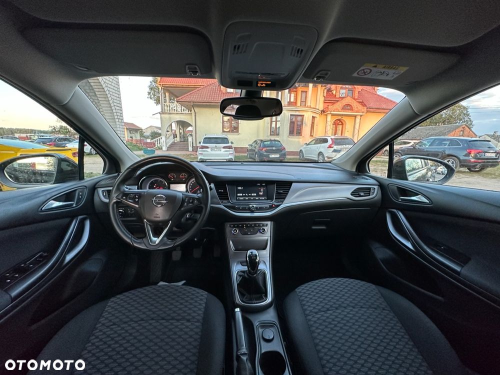 Opel Astra - 13