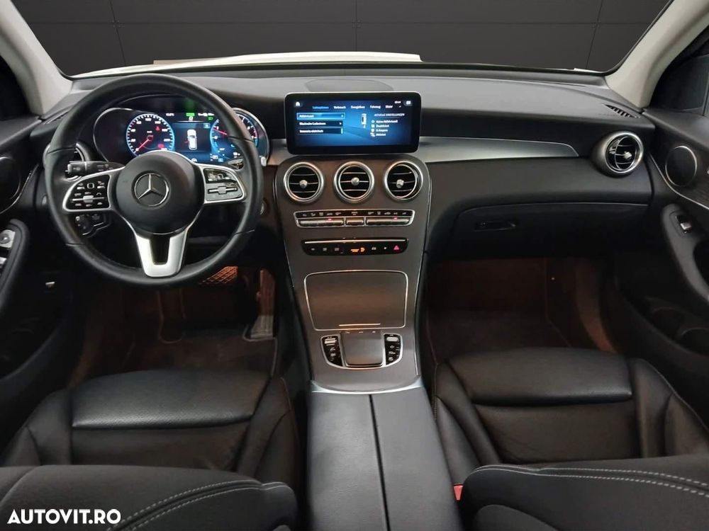 Mercedes-Benz GLC 300 de 4Matic 9G-TRONIC - 12