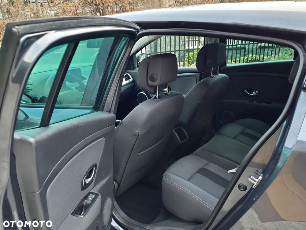 Renault Megane 1.6 16V 110 Dynamique - 18