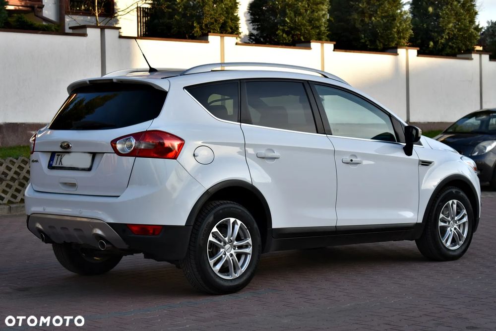 Ford Kuga 2.0 TDCi 4WD Titanium Plus - 10