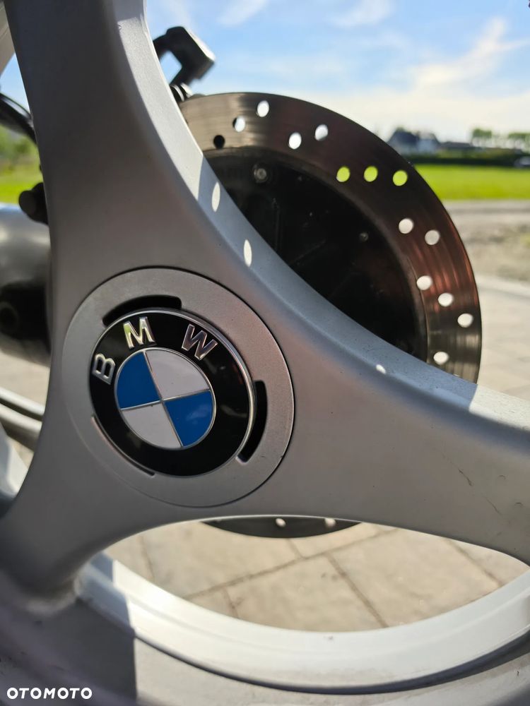 BMW R - 9