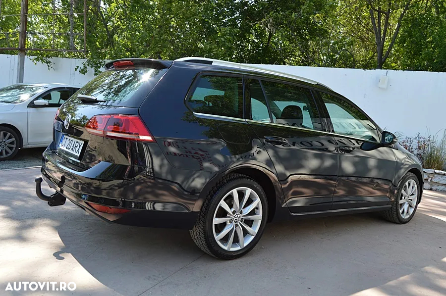 Volkswagen Golf 1.6 BlueTDI DSG Comfortline - 22