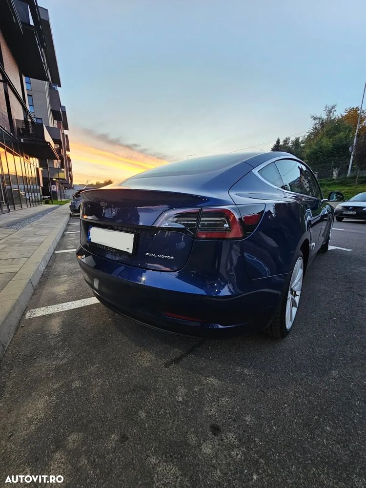 Tesla Model 3 Langstreckenbatterie Allradantrieb Dual Motor - 10