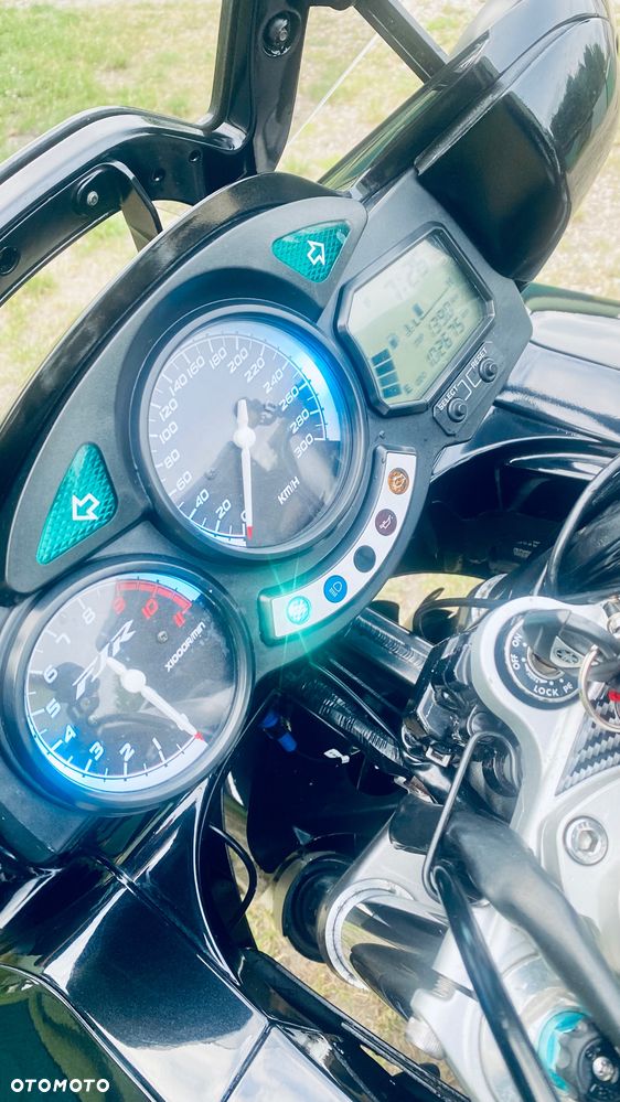 Yamaha FJR - 19