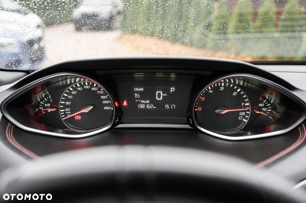 Peugeot 308 BlueHDi FAP 150 EAT6 Stop&Start GT-Line Edition - 19