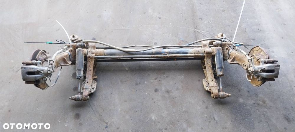 BELKA OŚ ZAWIESZENIA TYŁ TARCZE Z ABS CITROEN XSARA PICASSO I - 2