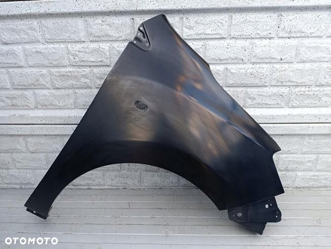 DACIA DOKKER LODGY STEPWAY BŁOTNIK PRAWY NOWY - 1