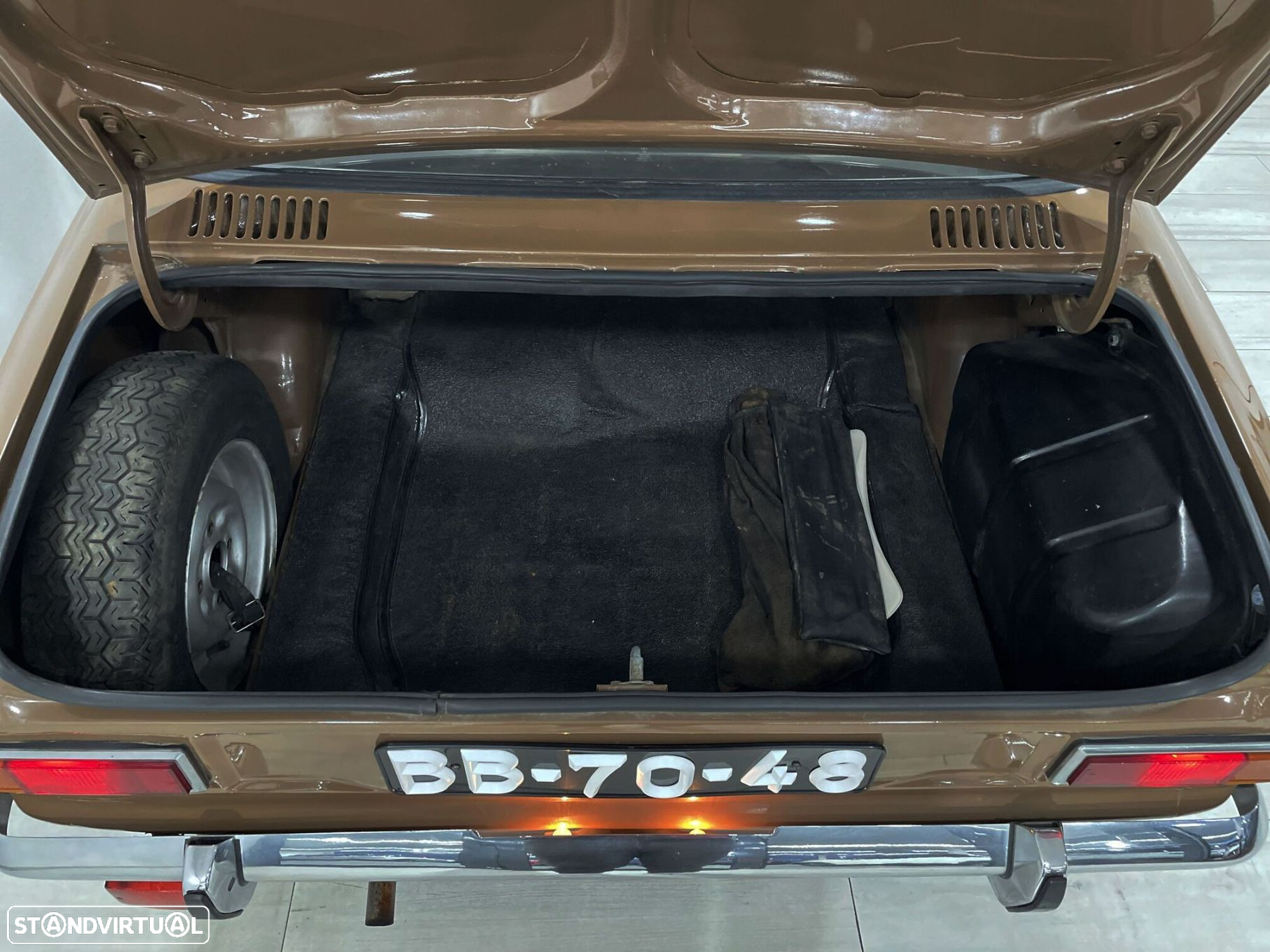 Ford Escort - 42