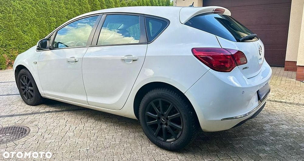 Opel Astra - 20