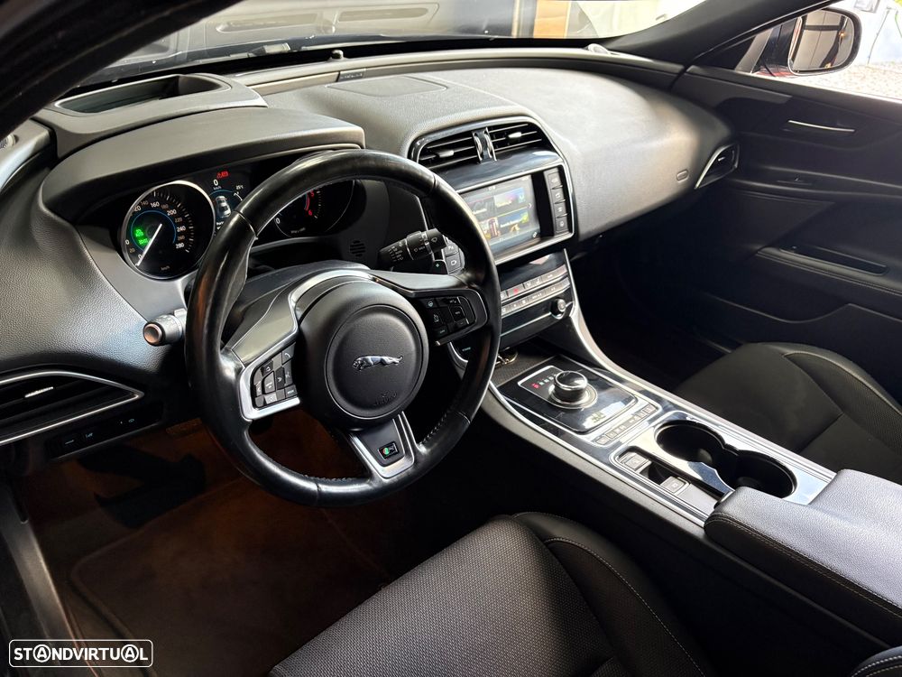 Jaguar XE 20d Aut. R-Sport - 35