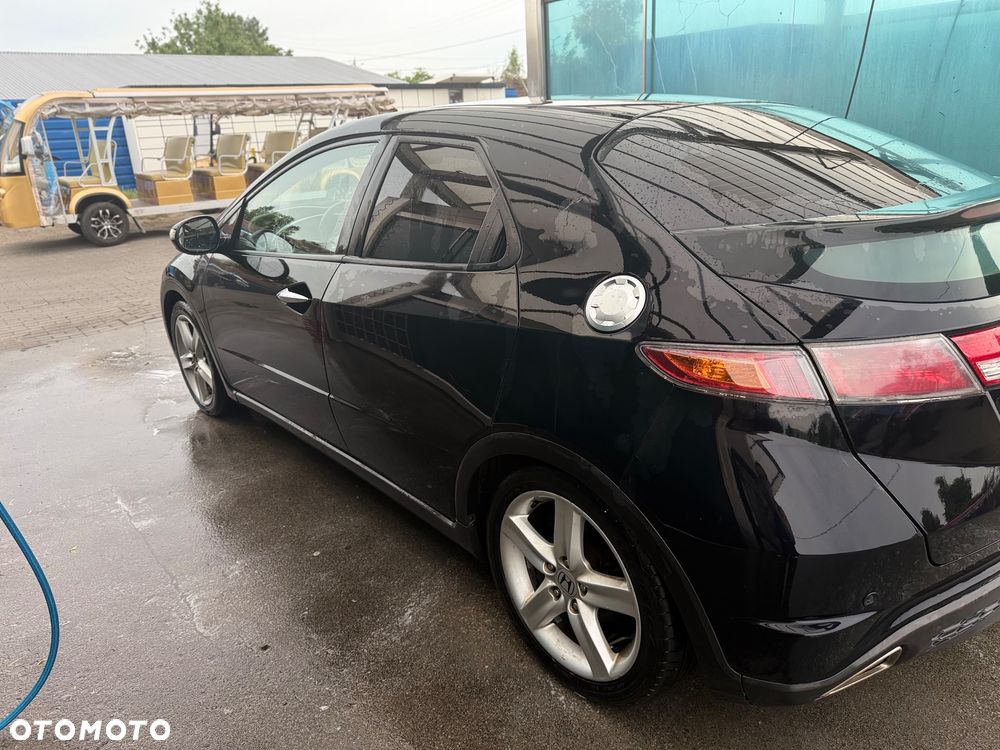 Honda Civic - 4