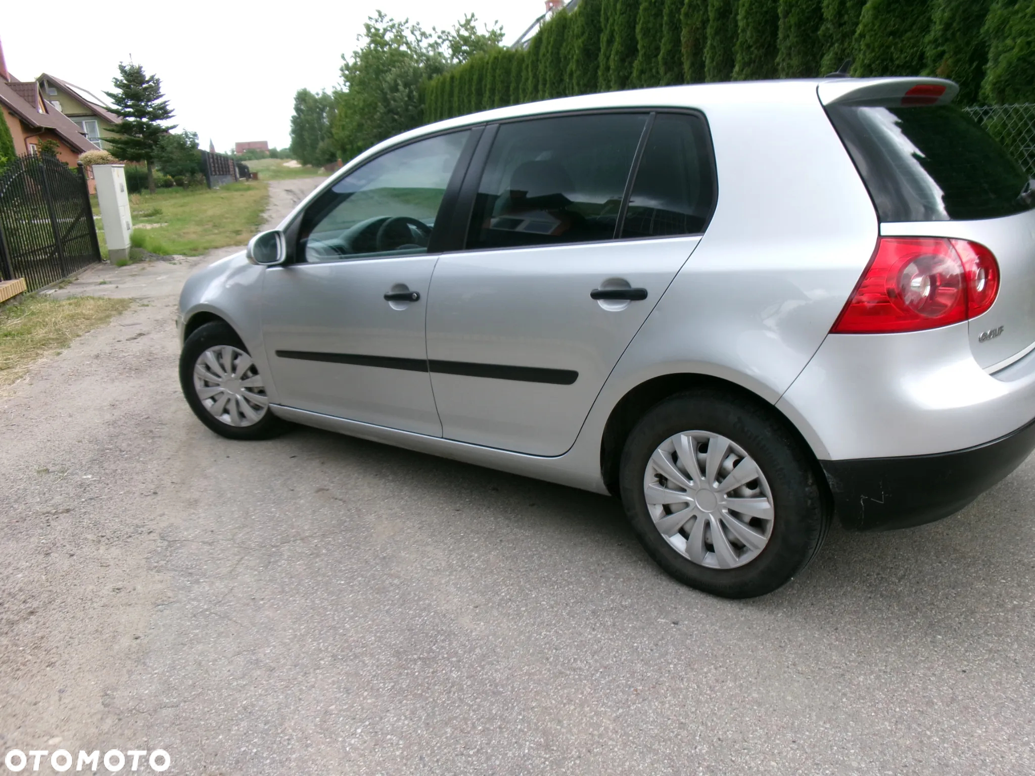 Volkswagen Golf - 6