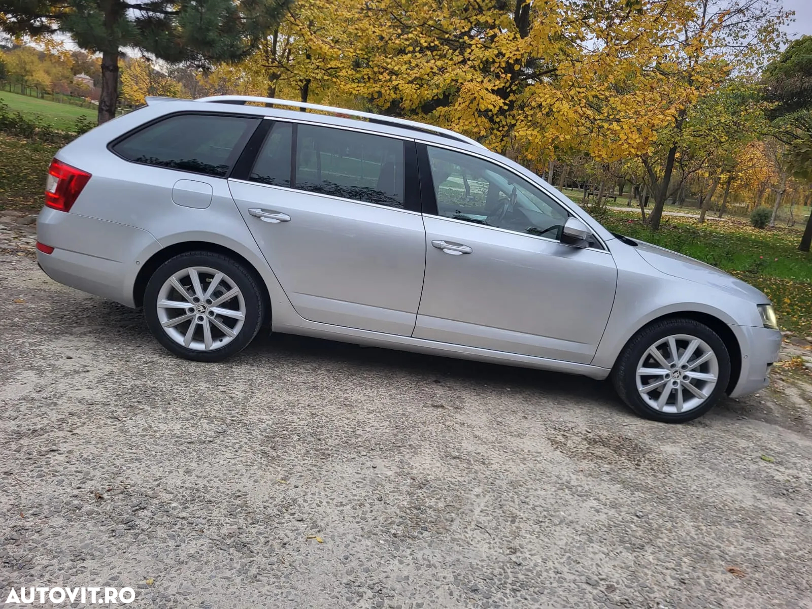 Skoda Octavia Combi 1.6 TDI Green tec DSG Edition - 23