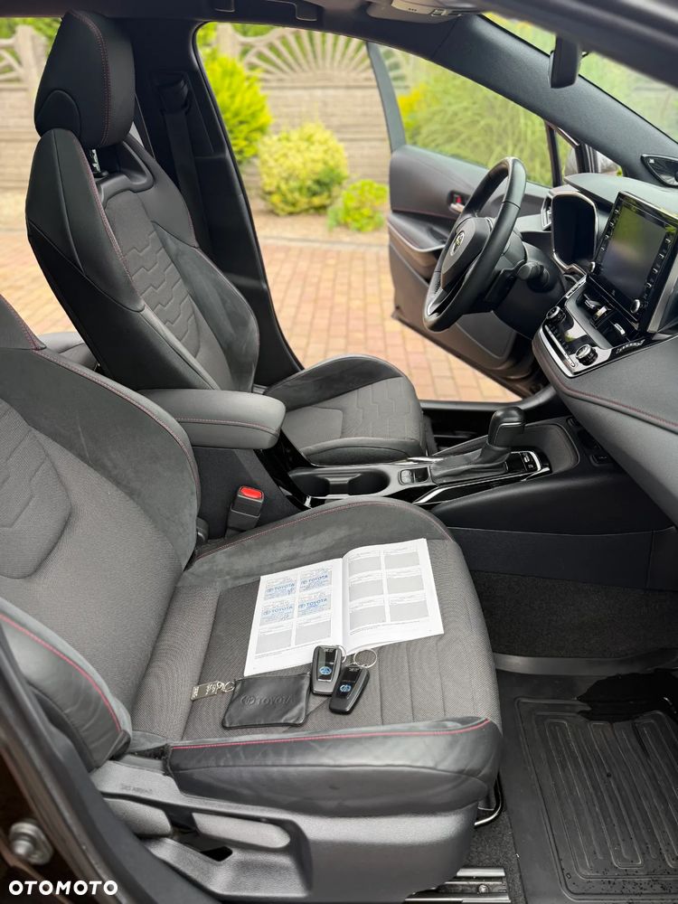 Toyota Corolla 2.0 Hybrid Touring Sports Lounge - 21