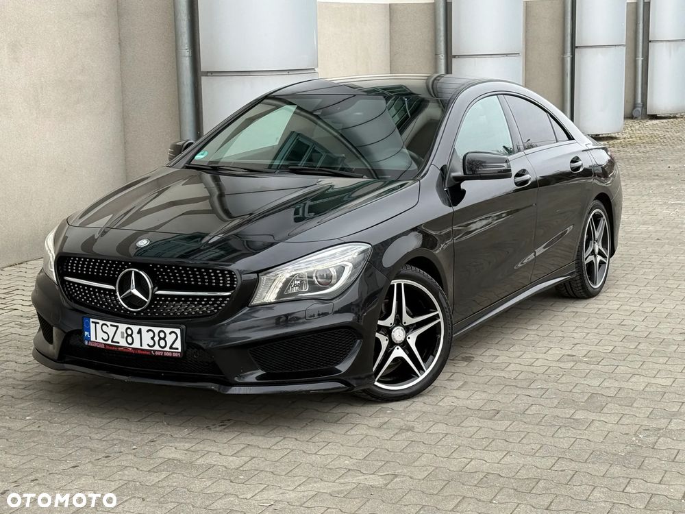 Mercedes-Benz CLA 200 AMG Line - 1