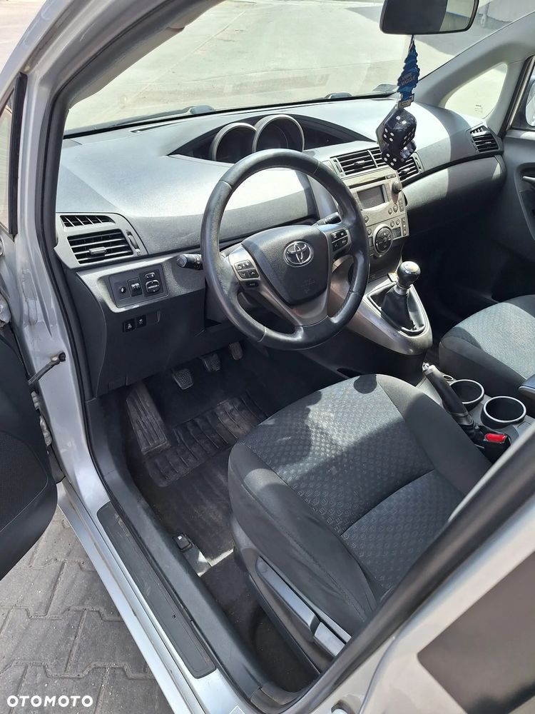 Toyota Verso 2.0 D-4D Sol 7os - 9