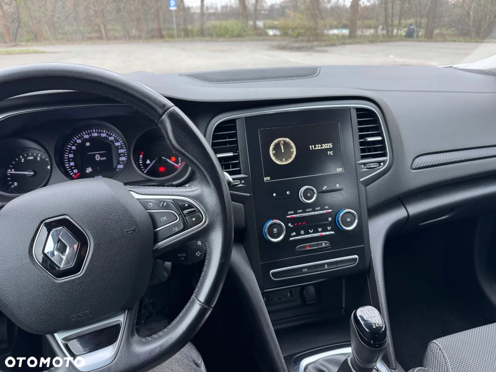 Renault Megane BLUE dCi 115 BUSINESS EDITION - 16