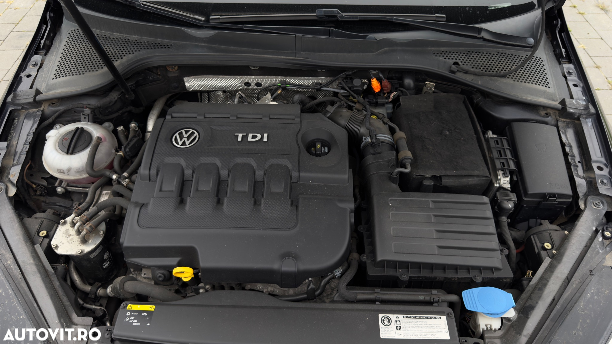 Volkswagen Golf 2.0 TDI (BlueMotion Technology) Highline - 7