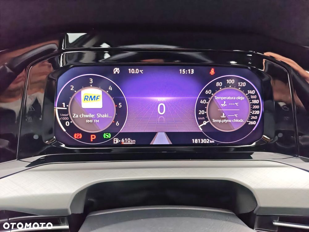 Volkswagen Golf - 15