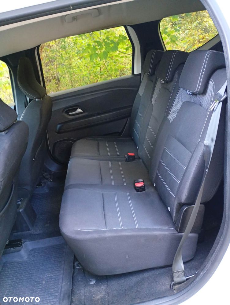 Dacia Jogger 1.0 TCe Expression 7os - 9