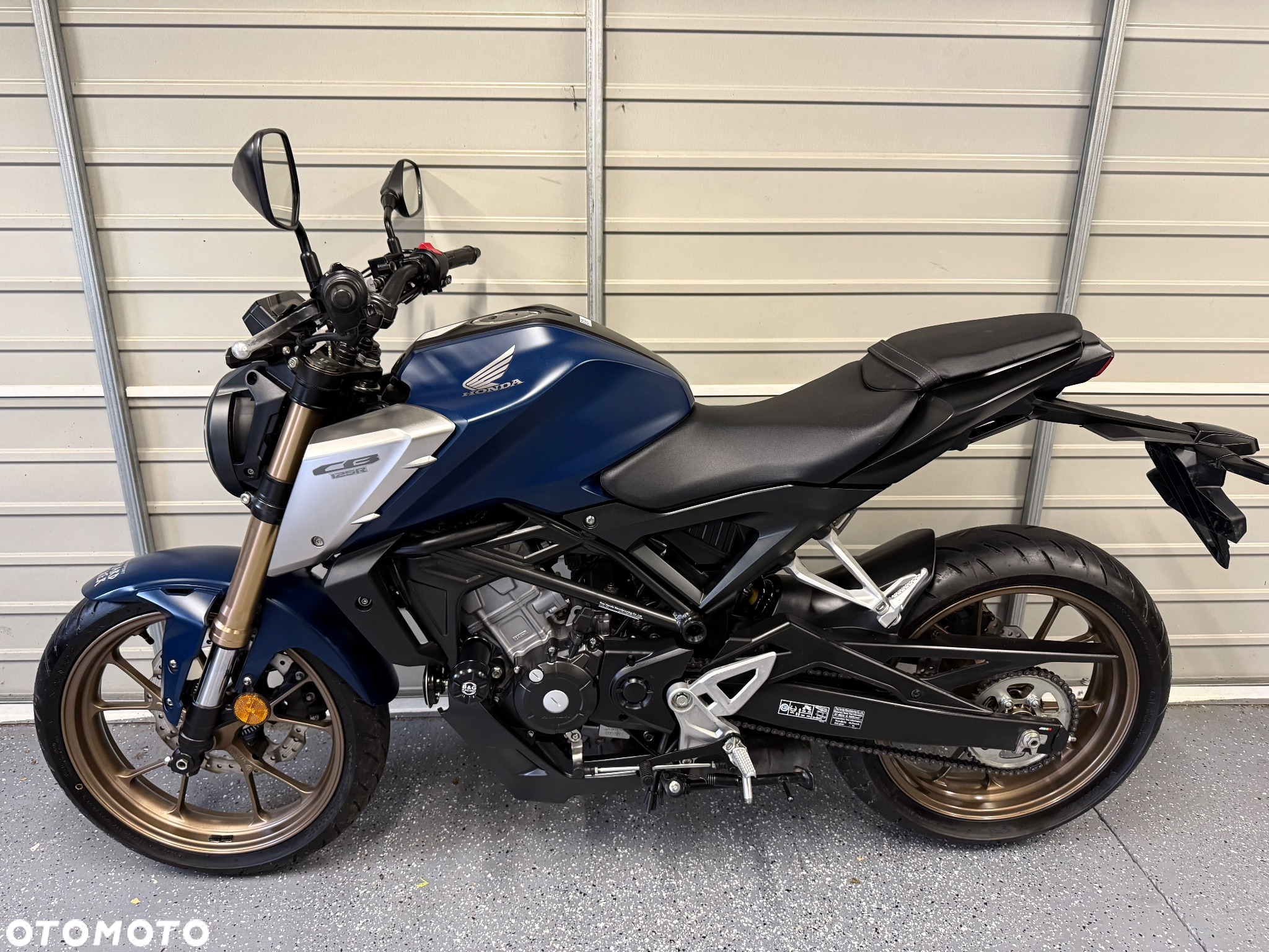 Honda CB - 9