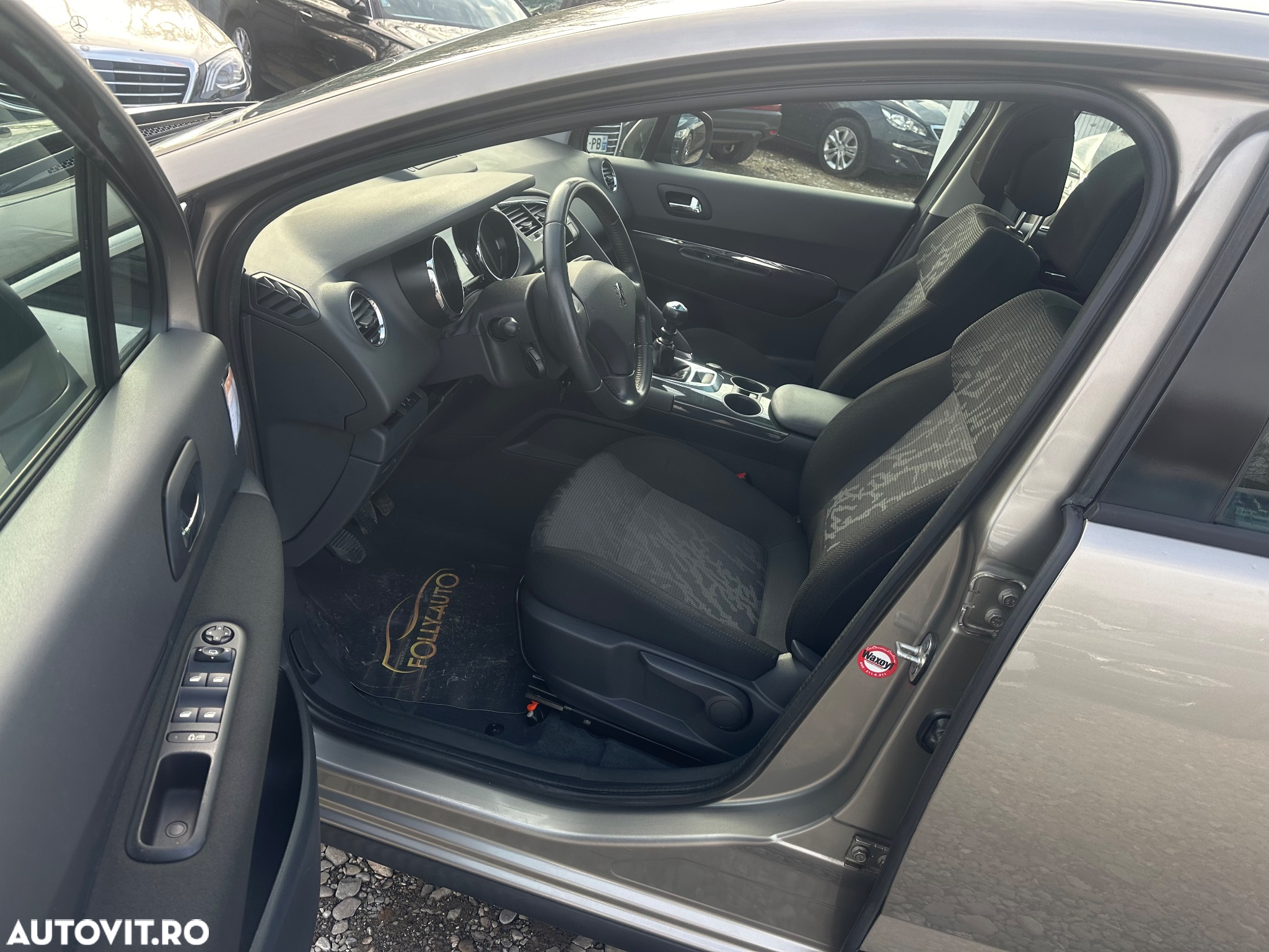 Peugeot 3008 155 THP Premium - 15