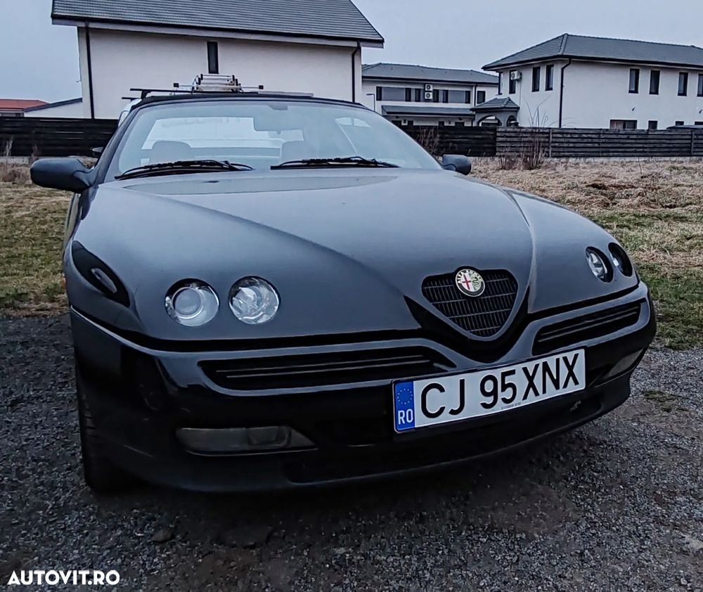 Alfa Romeo Spider 2.0 Twin Spark Base - 2