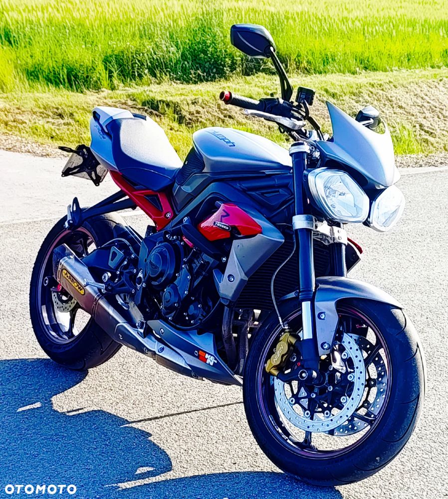 Triumph Street Triple - 2