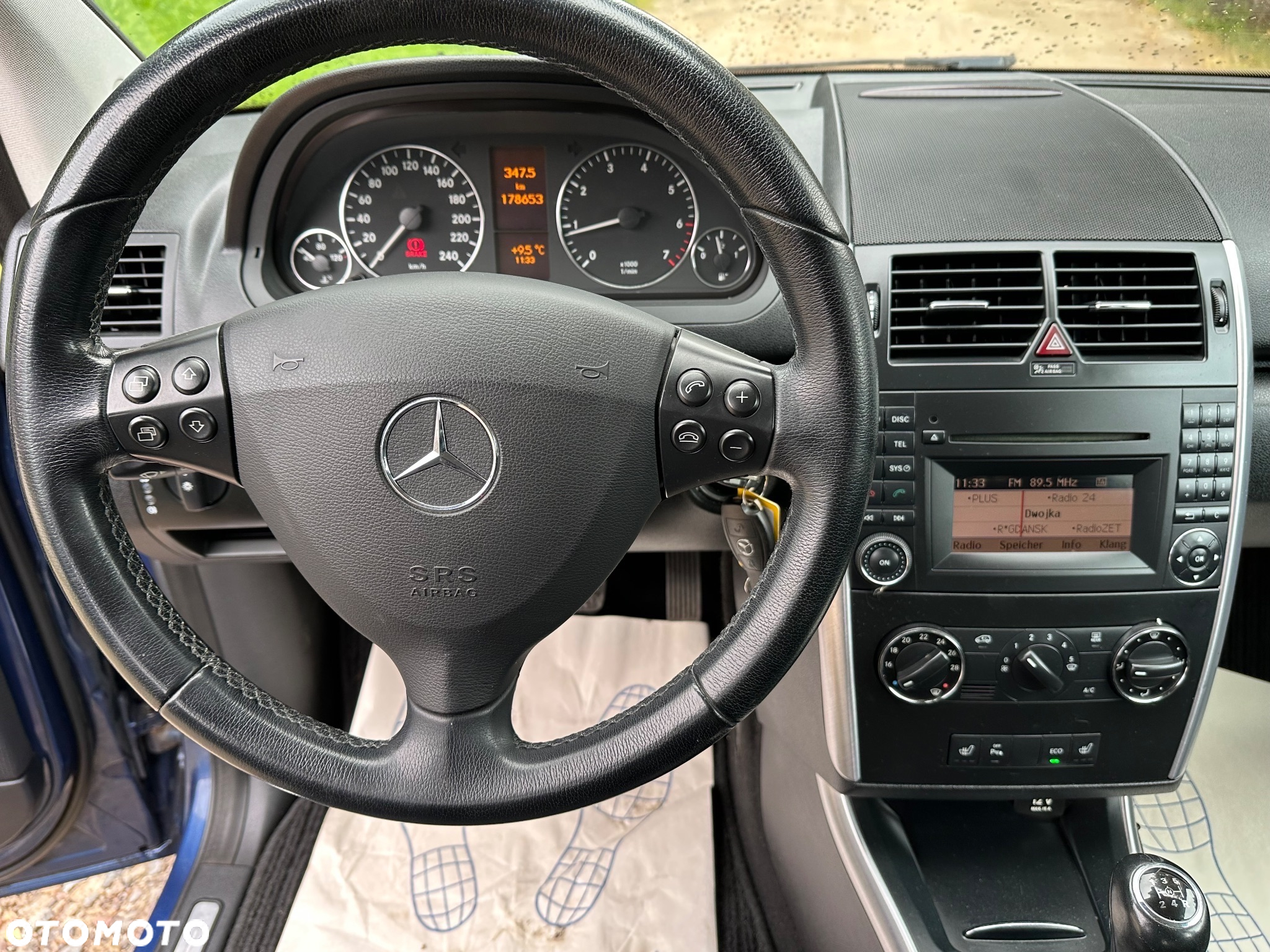 Mercedes-Benz Klasa A 180 BlueEFFICIENCY Avantgarde - 18