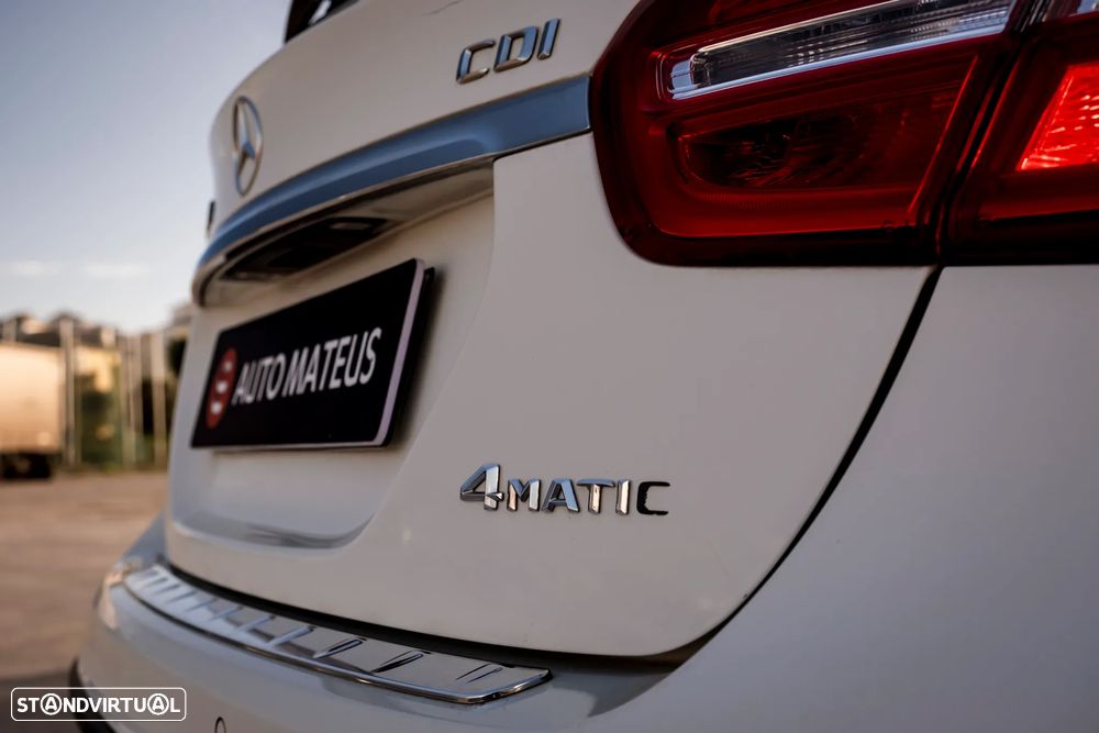 Mercedes-Benz GLA 200 (CDI) d 4Matic 7G-DCT AMG Line - 29