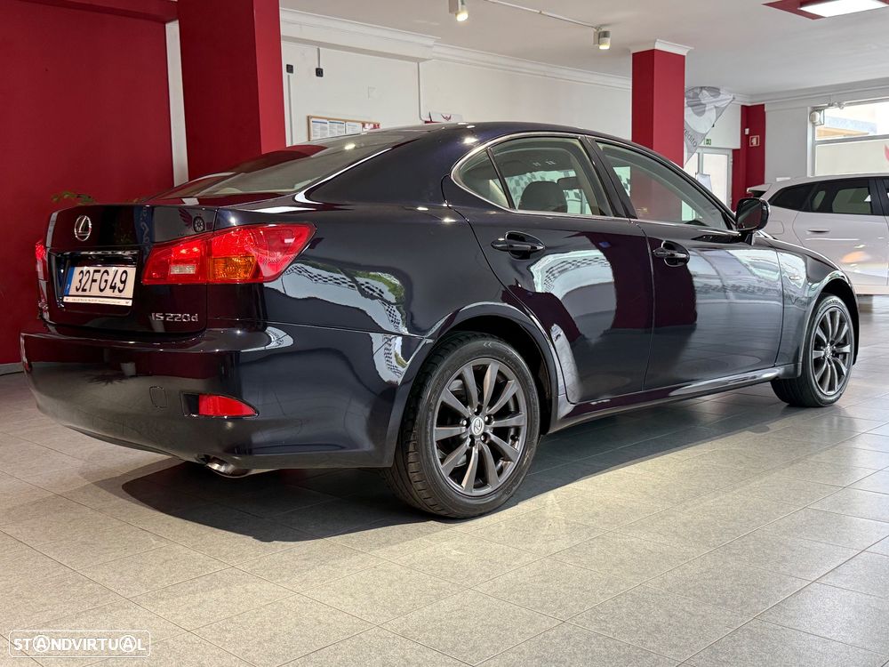 Lexus IS 220 d Luxury Line - 14